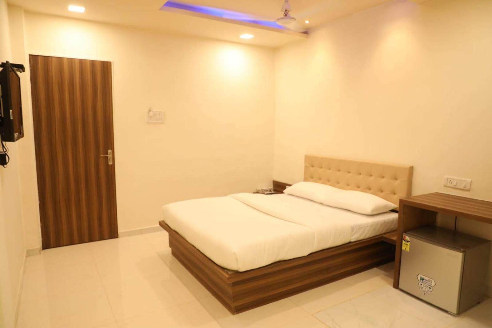 Hotel Galaxy Inn - Mumbai — Photos 1